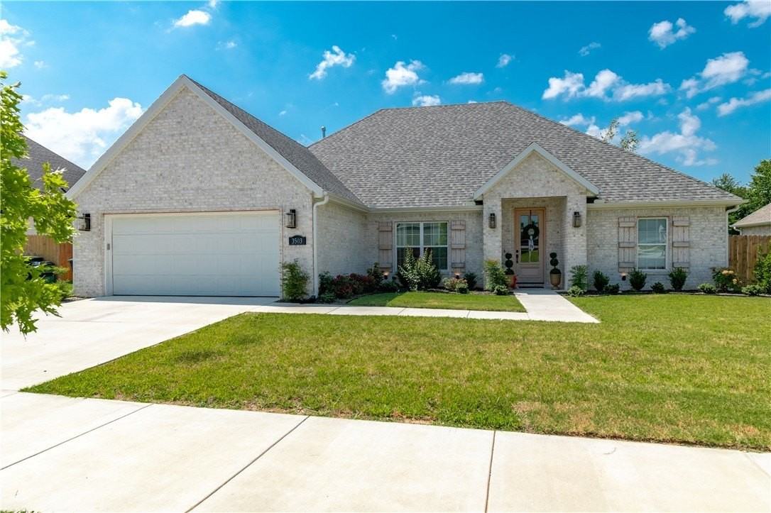 3503 E Lexus Dr - Photo 3 of 32