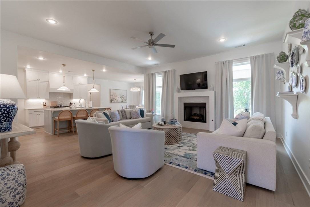 3503 E Lexus Dr - Photo 6 of 32