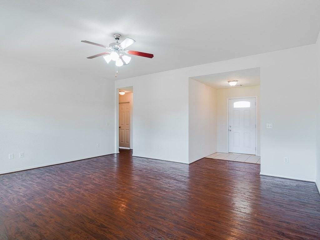 2400 Sw 19th St - Photo 5 of 15