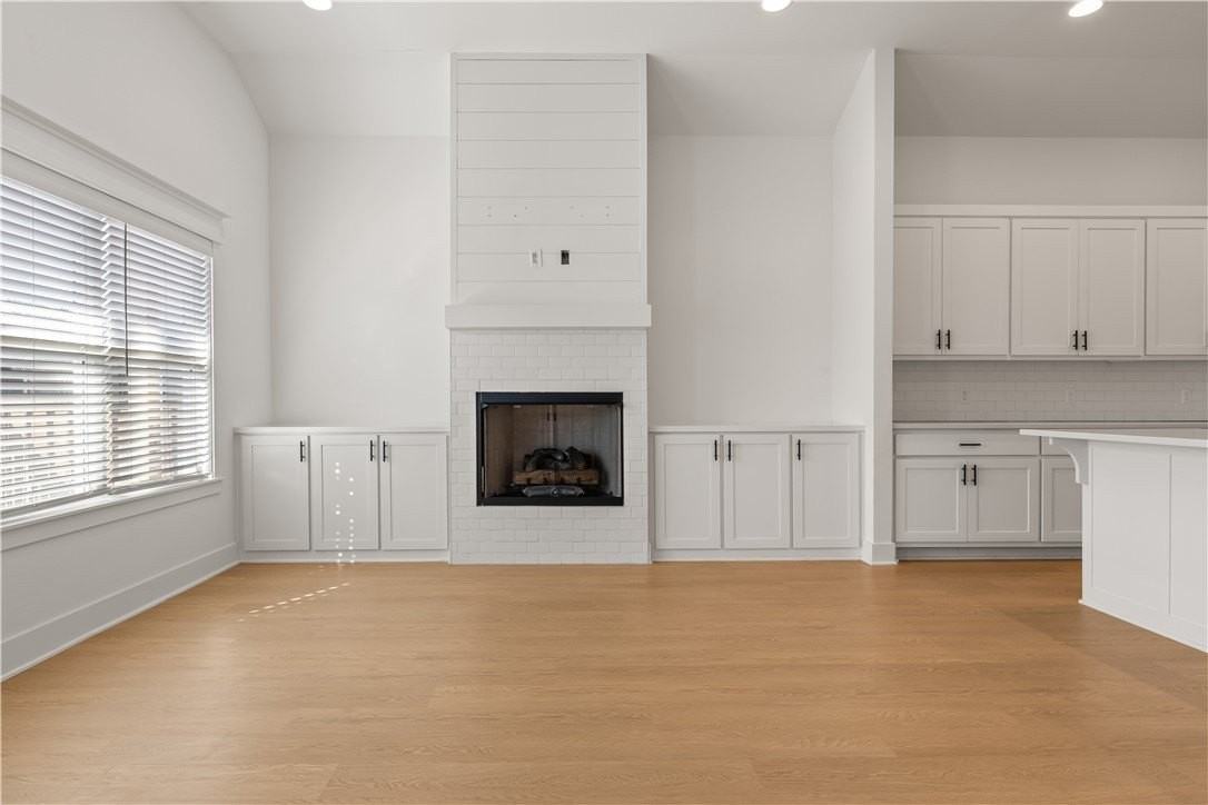 6300 Sw Beacon St - Photo 3 of 23