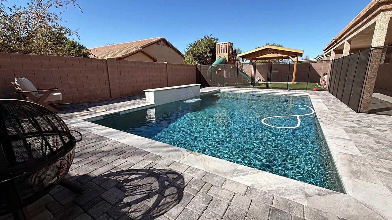 10427 E Diamond Ave - Photo 2 of 8