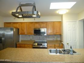 946 E Loma Vista Dr - Photo 1 of 1