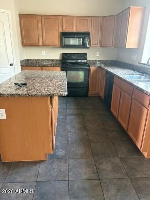 2217 W Steed Rdg - Photo 6 of 16