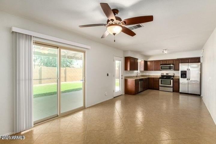 1518 W 5th Pl - Photo 4 of 21