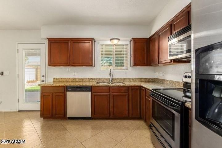 1518 W 5th Pl - Photo 5 of 21