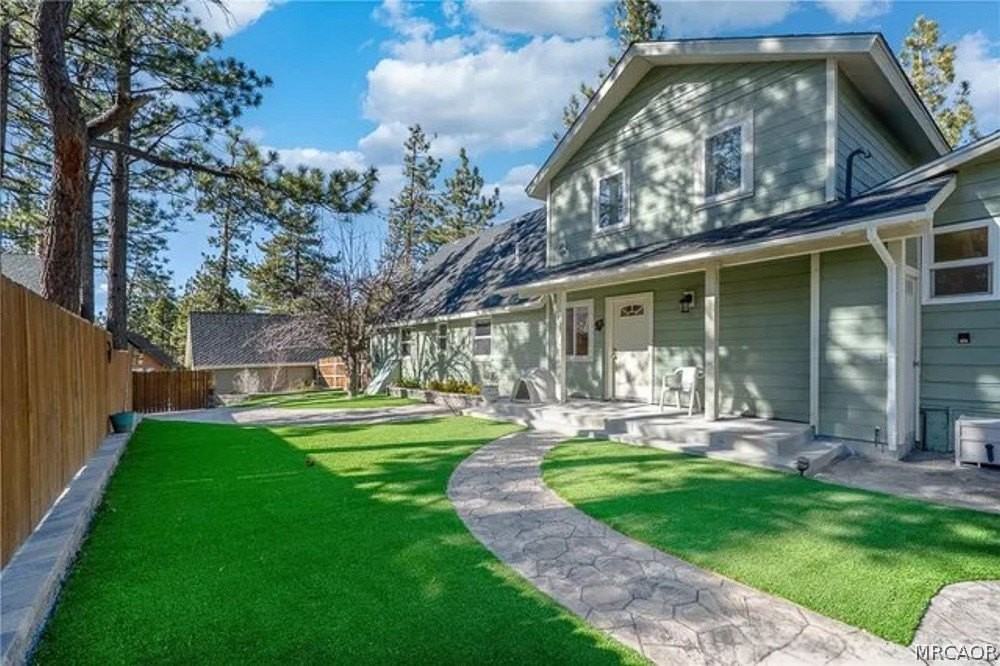 195 Knoll Rd - Photo 3 of 50