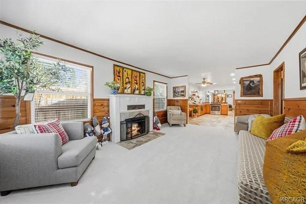 195 Knoll Rd - Photo 4 of 50
