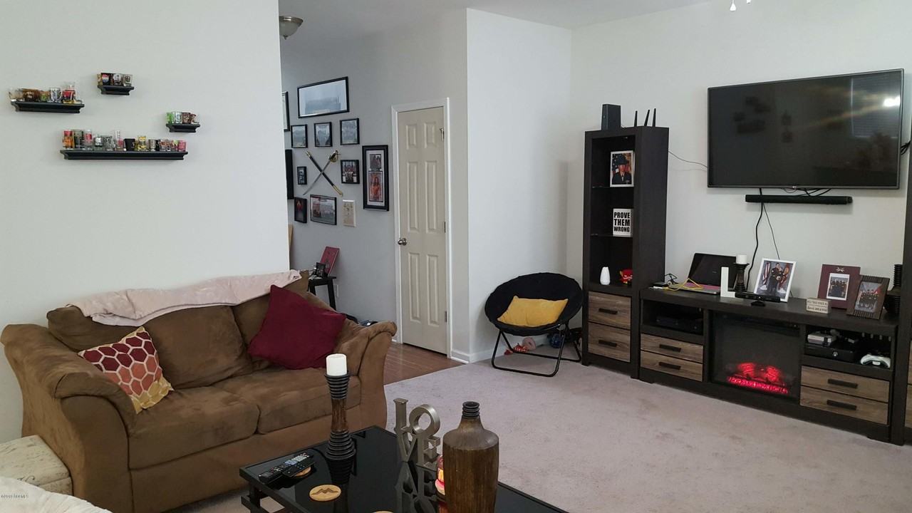 2 Duck Branch Court - Photo 2 of 18