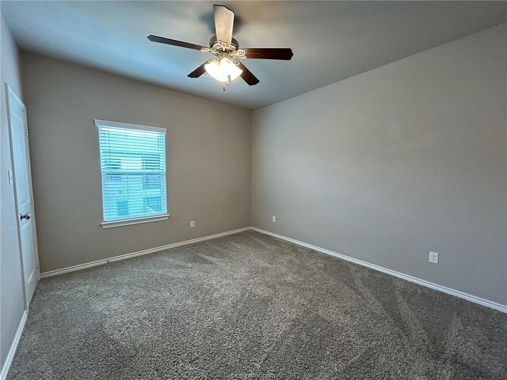 511 Hayes Ln - Photo 7 of 14
