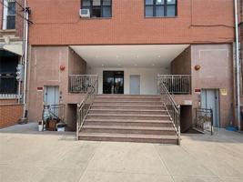 featured image of 835 55th St