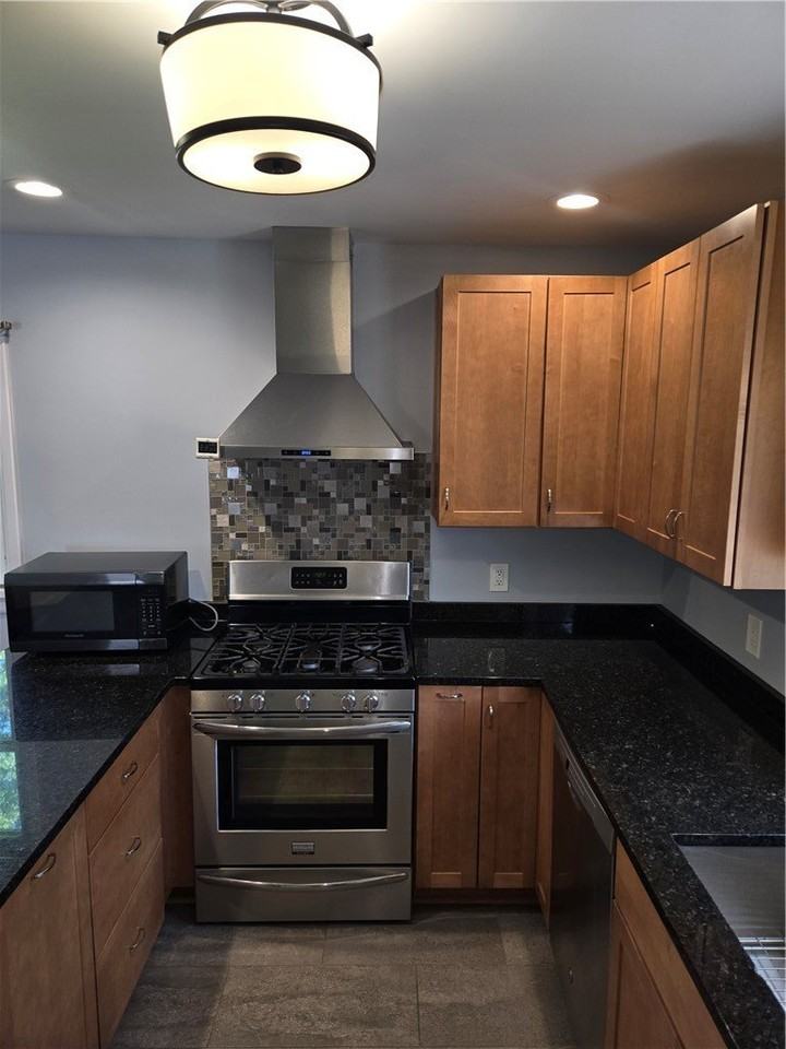 80 David Ave - Photo 2 of 20