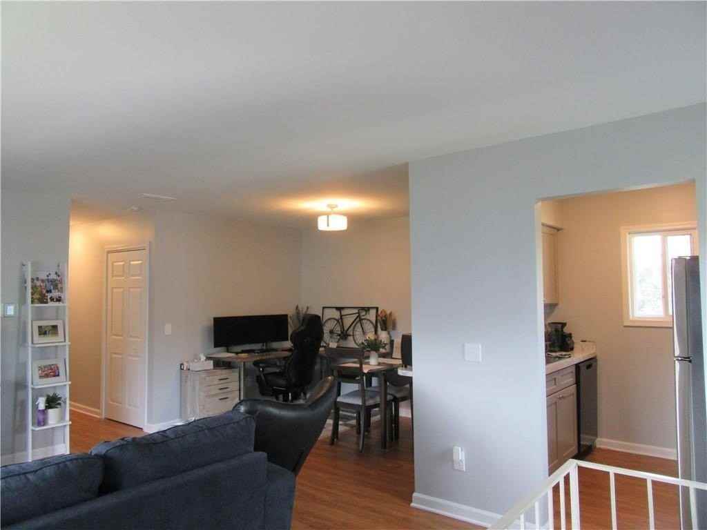 524 Eastbrooke Ln - Photo 6 of 15