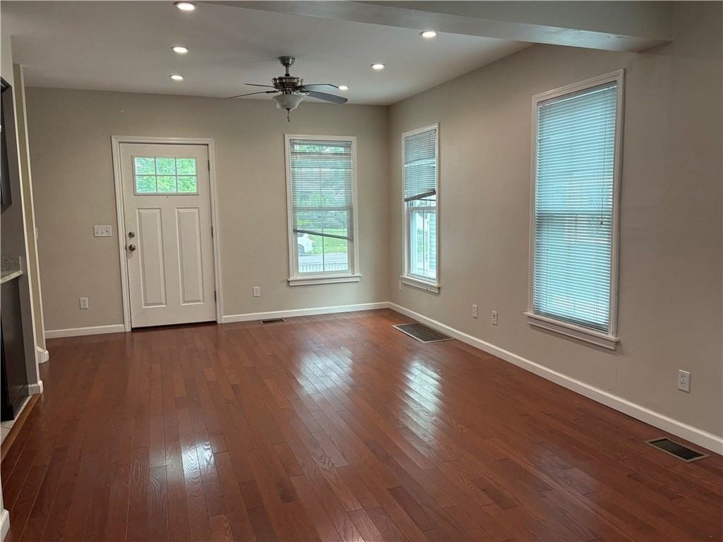 6 Walnut St #2 - Photo 2 of 11