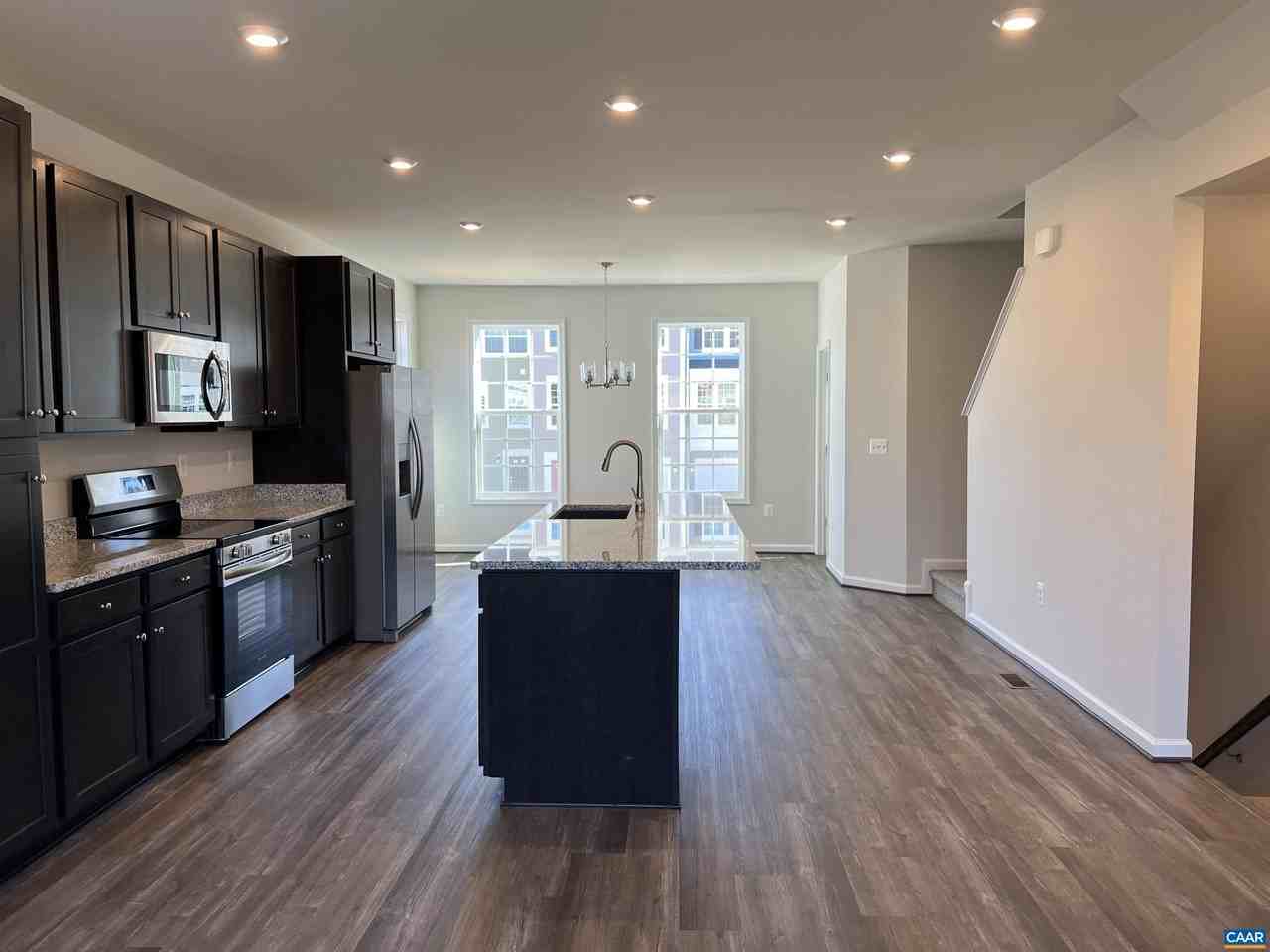 325 Willowshire Ct - Photo 7 of 20