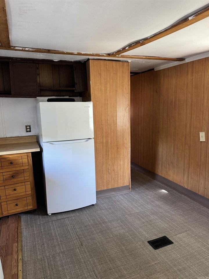9931 Jacksonville Cato Rd - Photo 3 of 12