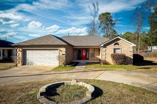 25 Courtfield Dr - Photo 1 of 1