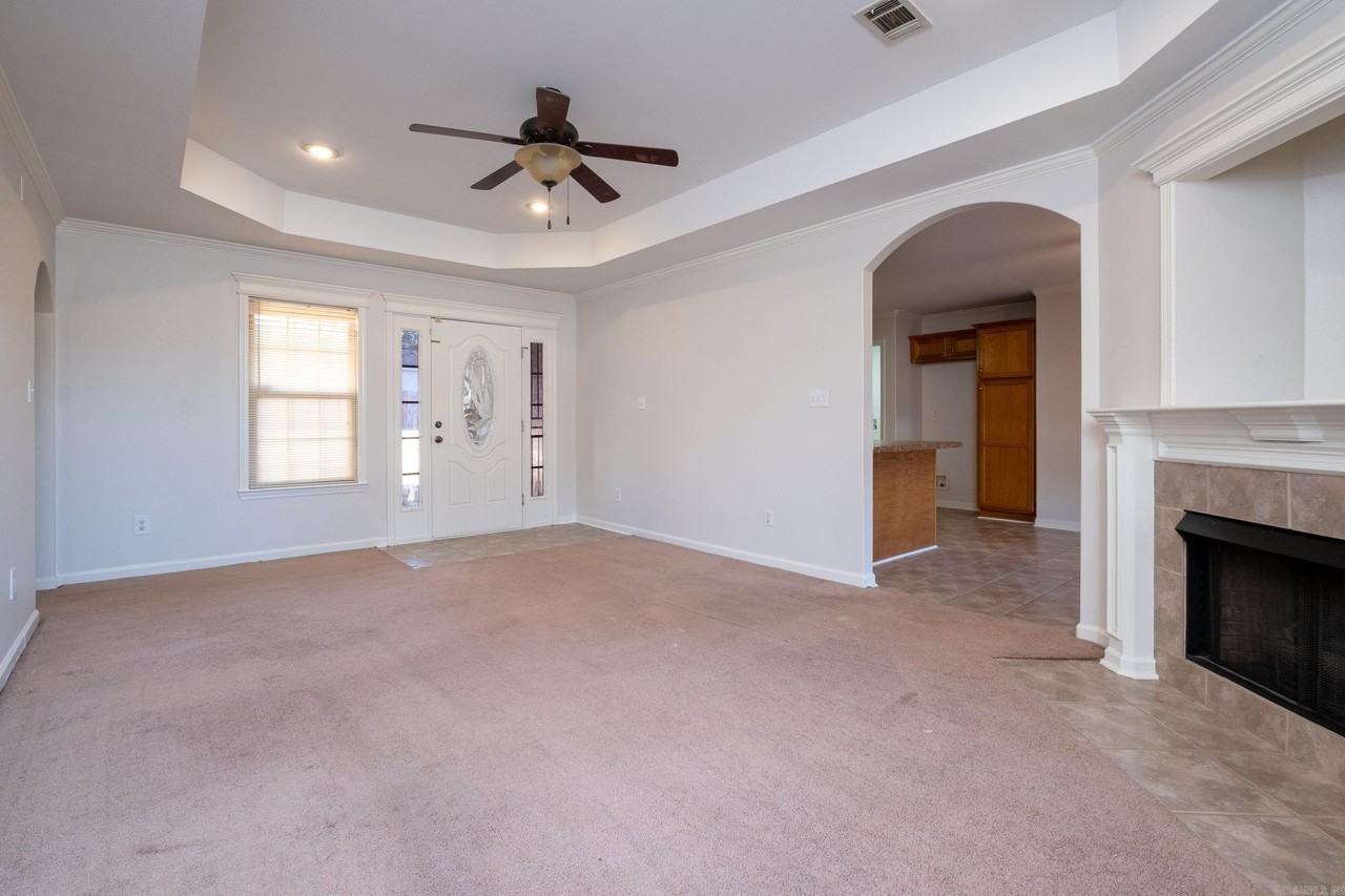 25 Courtfield Dr - Photo 7 of 46