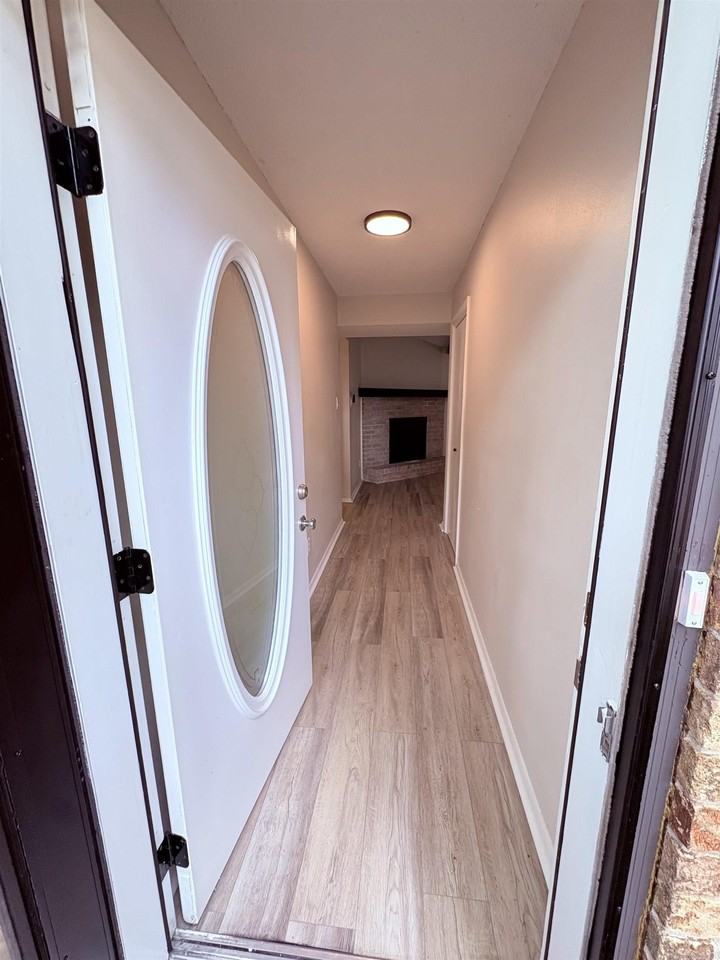Randall Rd - Photo 2 of 20