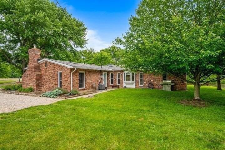3407 Bean Oller Rd - Photo 5 of 47