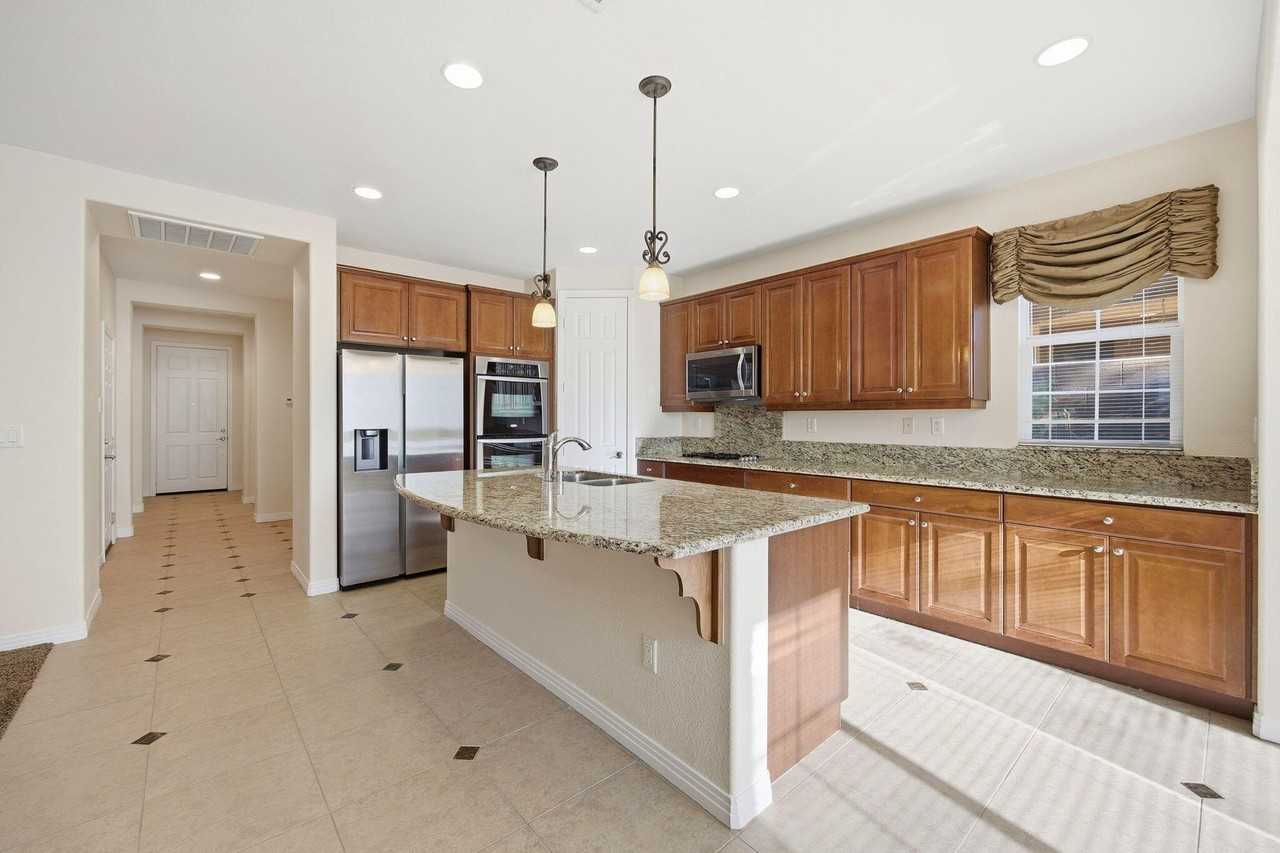 35495 Domani Dr - Photo 4 of 35