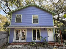 213 S Summit Ave - Photo 1 of 1