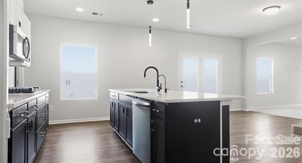 5029 Baileys Run Dr - Photo 3 of 26