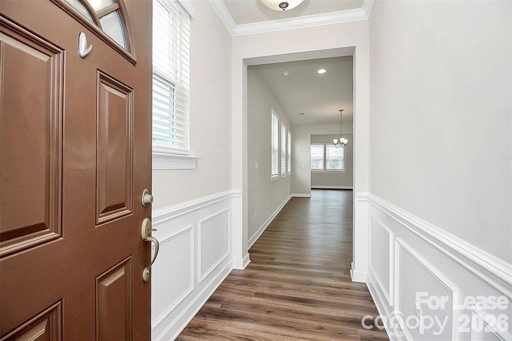 9328 Glenburn Ln - Photo 3 of 27