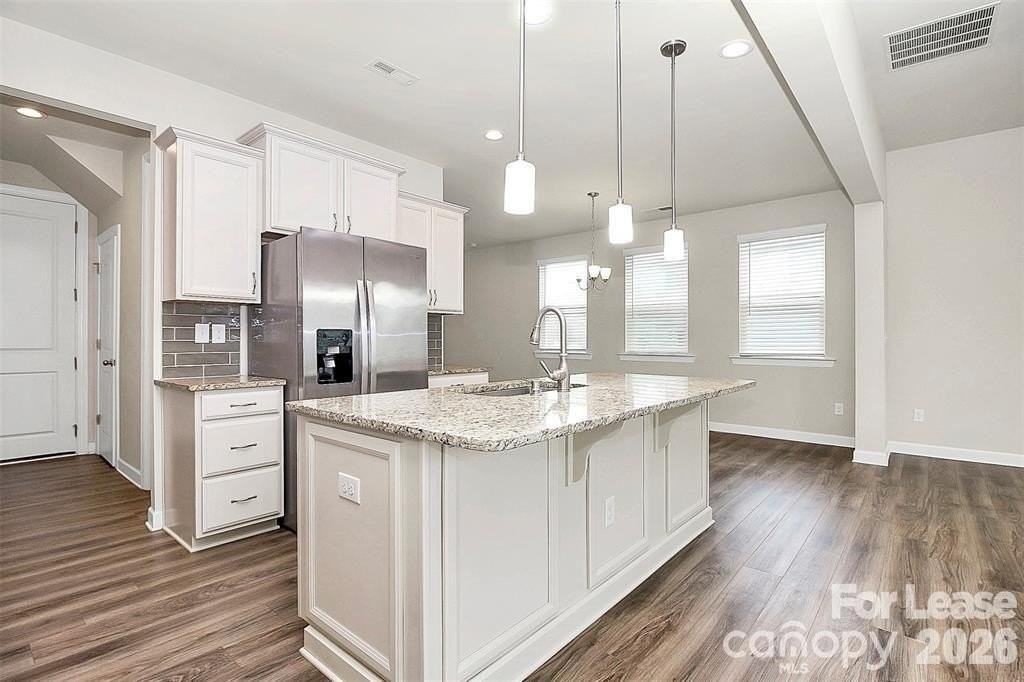 9328 Glenburn Ln - Photo 6 of 27