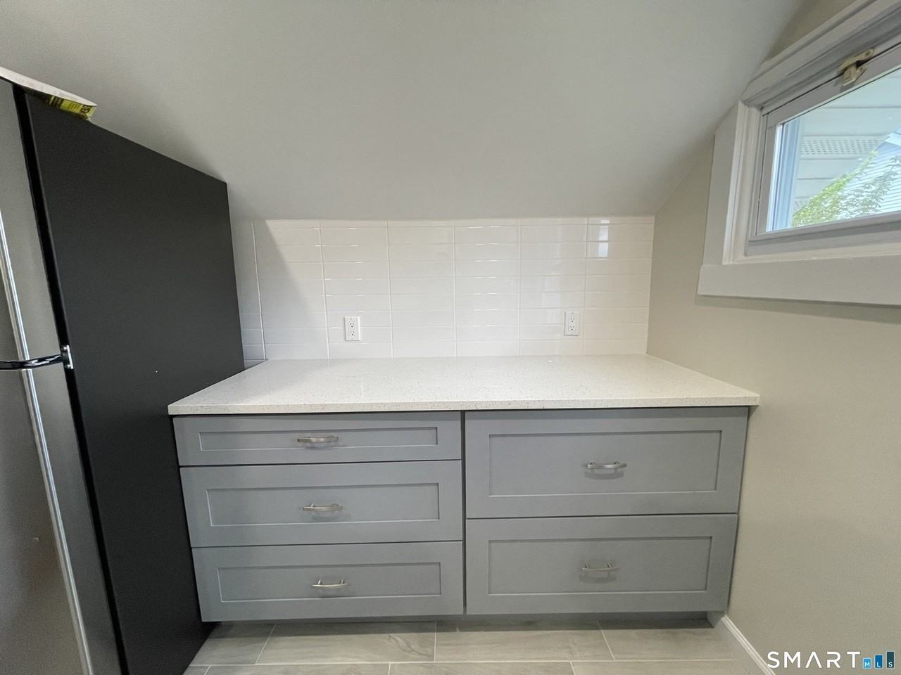510 W Main St - Photo 3 of 9