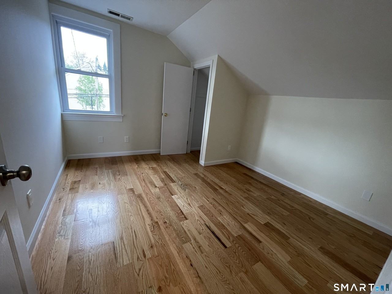 510 W Main St - Photo 6 of 9