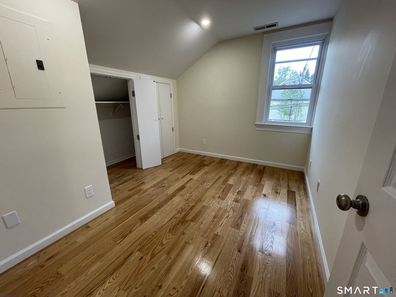 510 W Main St - Photo 7 of 9