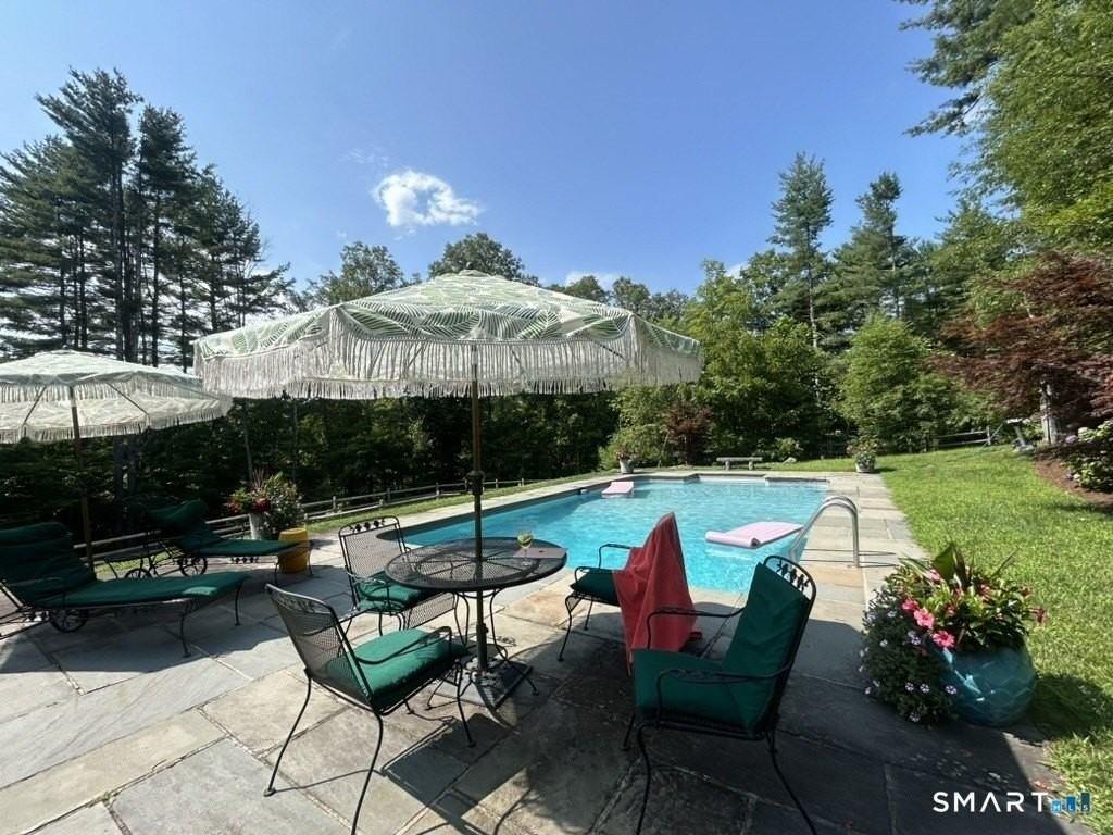 61 Bear Hill Rd - Photo 2 of 27