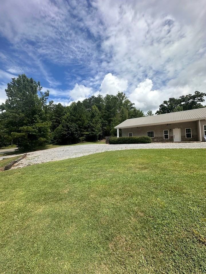 1932 Mill Creek Rd #A - Photo 2 of 31