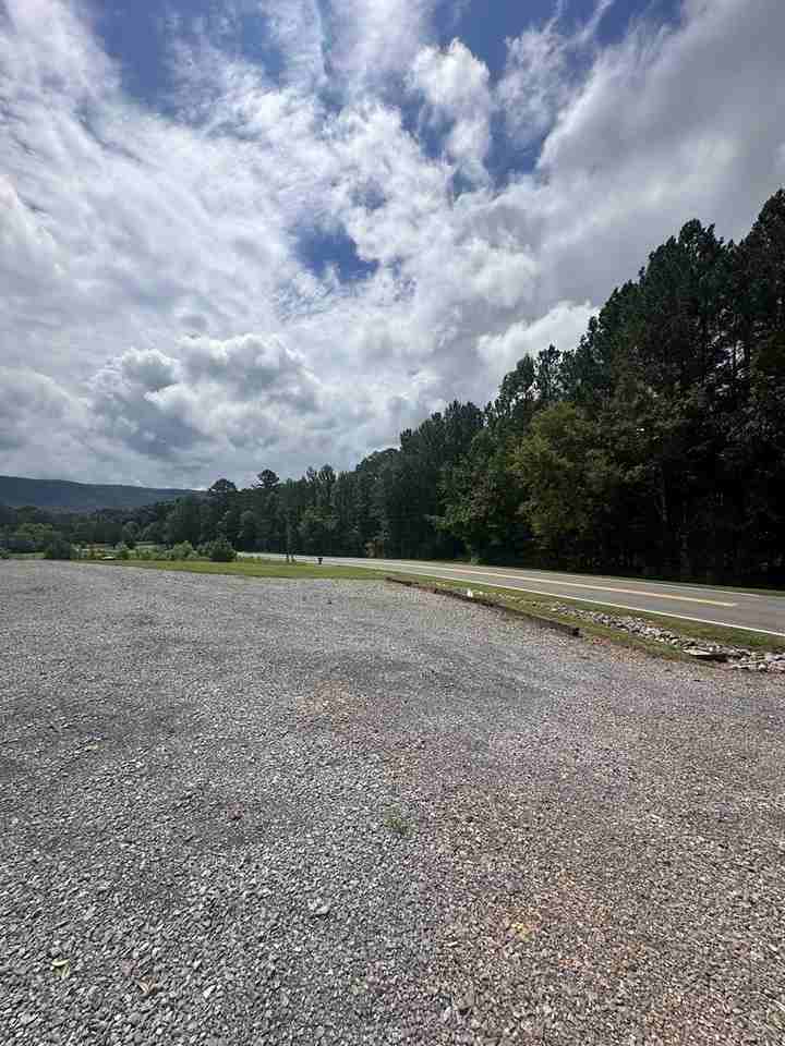 1932 Mill Creek Rd #A - Photo 4 of 31