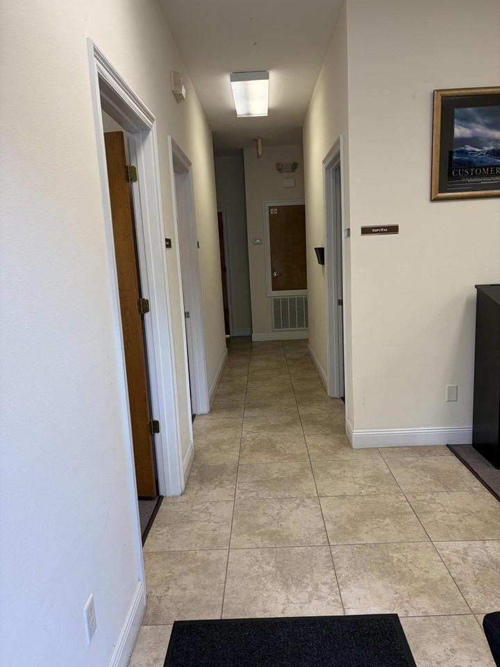 5 Farquar Ln #5-6 - Photo 6 of 29