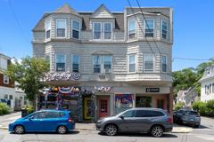 730 Hale 3L - Photo 1 of 1