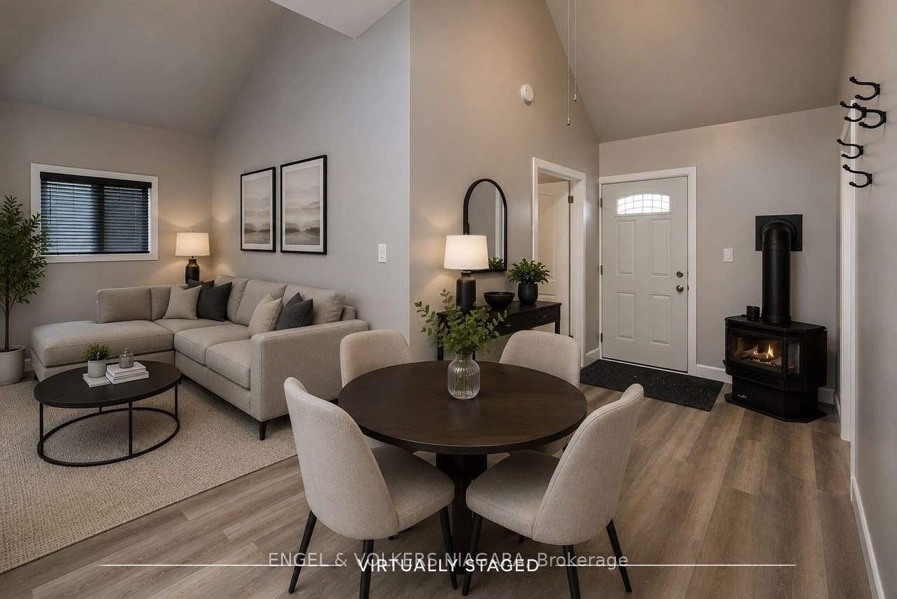 3786 St James Ave - Photo 3 of 8