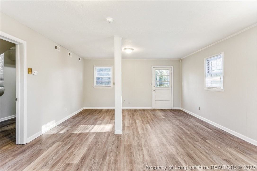 1089 Essex Pl - Photo 6 of 29