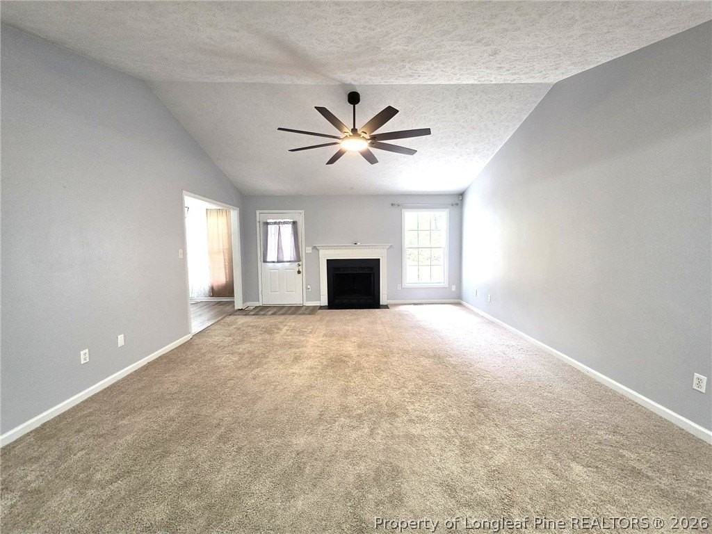 910 Foxhunt Ln - Photo 6 of 37