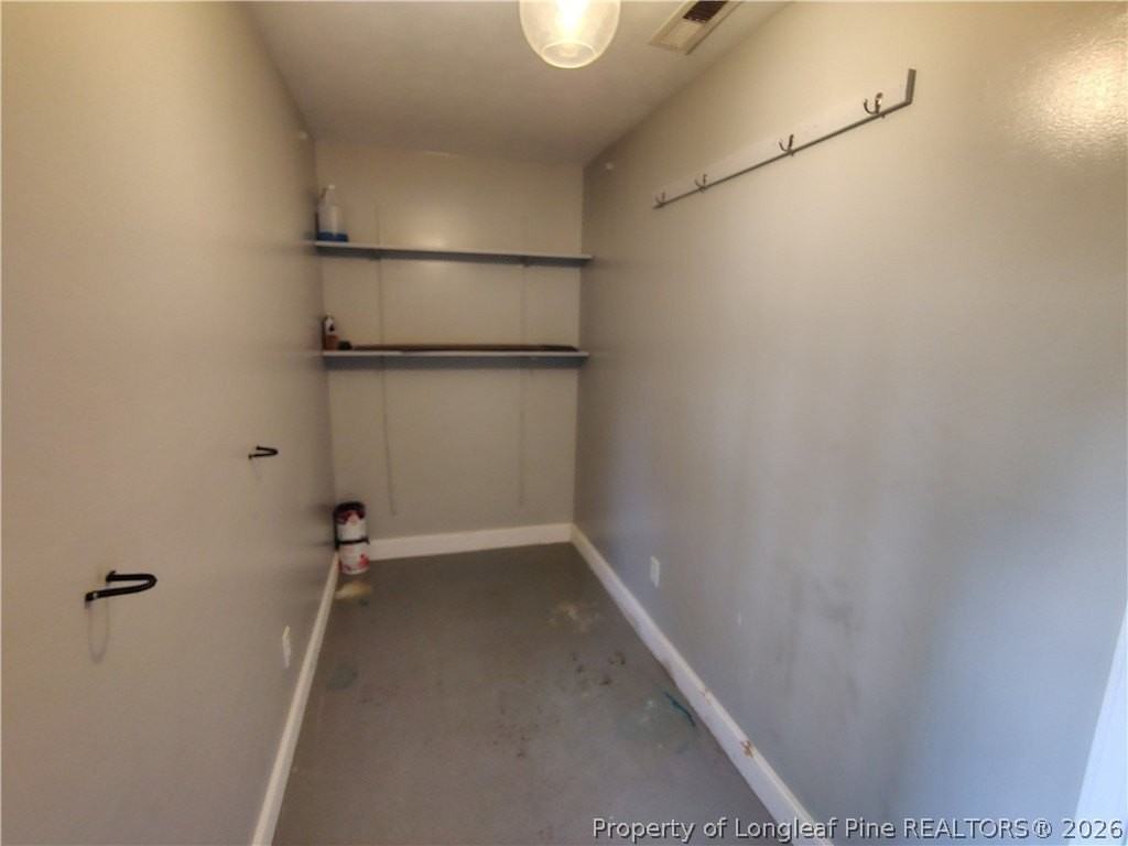 515 Farmview Dr - Photo 7 of 14