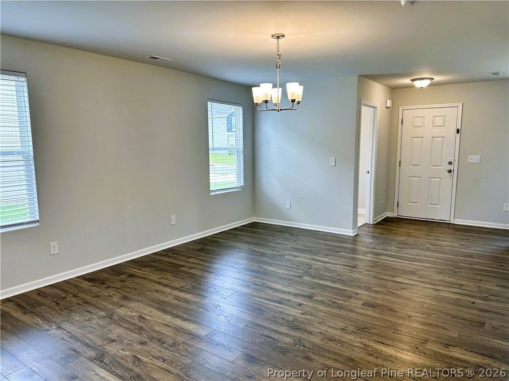 240 Melbourne Dr - Photo 3 of 21