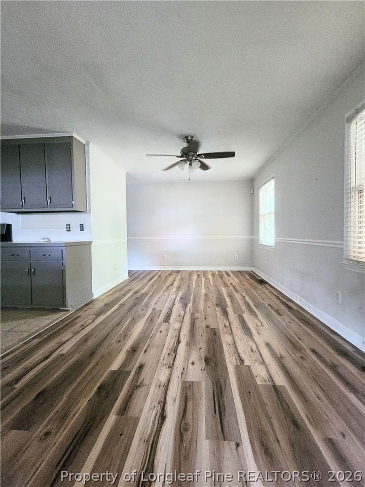 1512 Atwick Dr - Photo 4 of 19