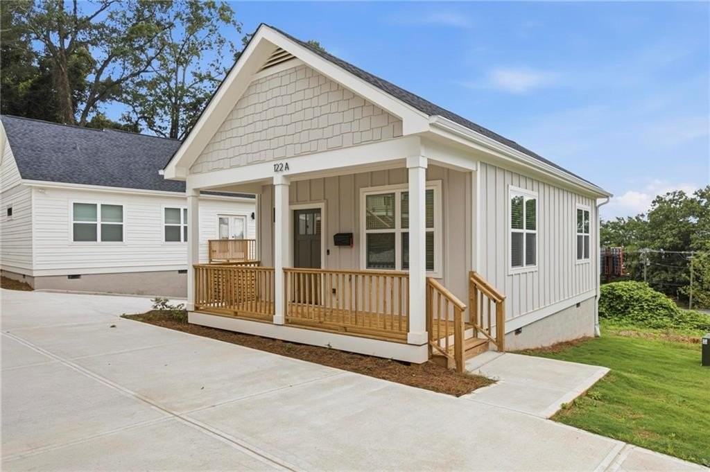 122 Hilltop Dr Sw #A - Photo 2 of 18
