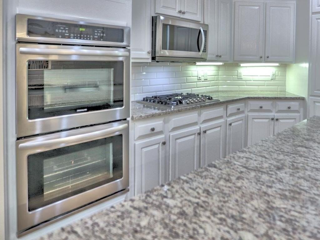 3237 Waldwick Way Se - Photo 6 of 37