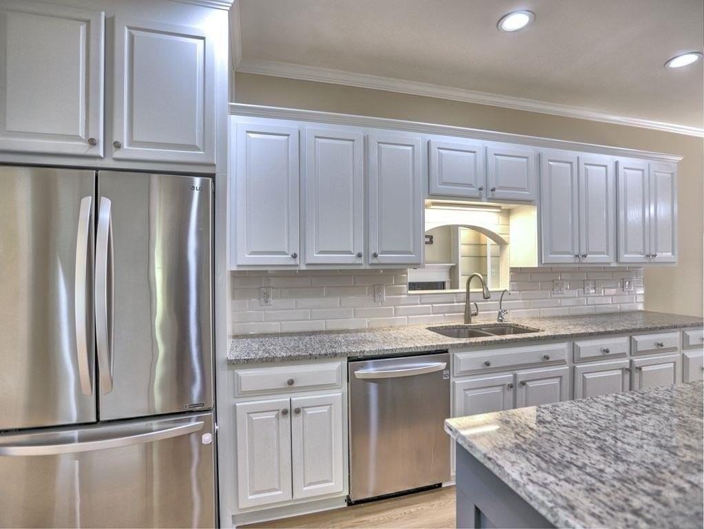 3237 Waldwick Way Se - Photo 7 of 37
