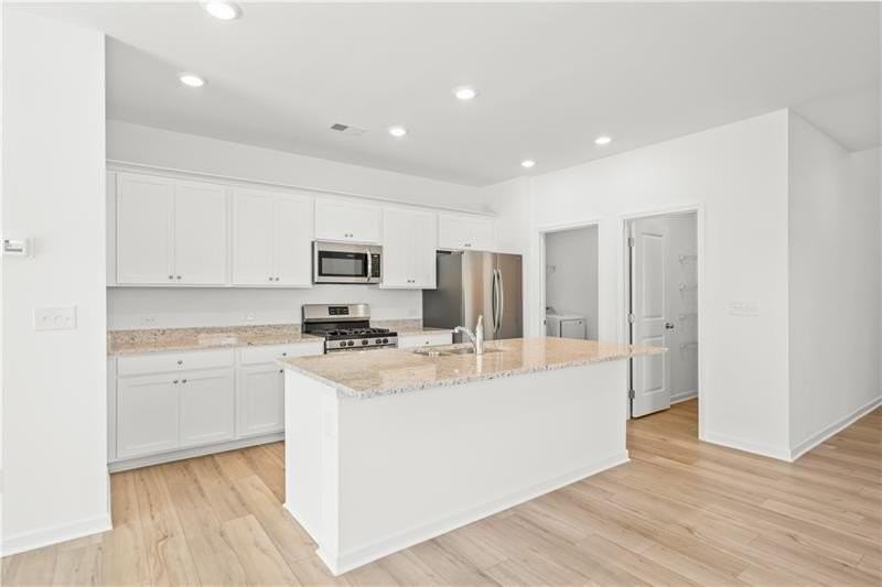 1588 Haypatch Ln - Photo 6 of 36