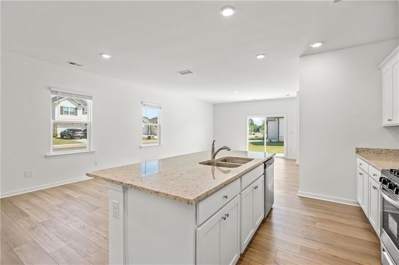 1588 Haypatch Ln - Photo 7 of 36