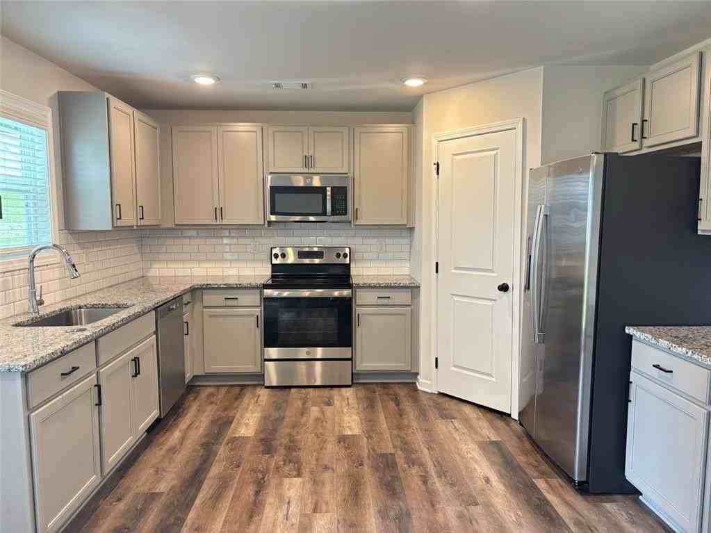 404 Fox Creek Dr - Photo 7 of 23