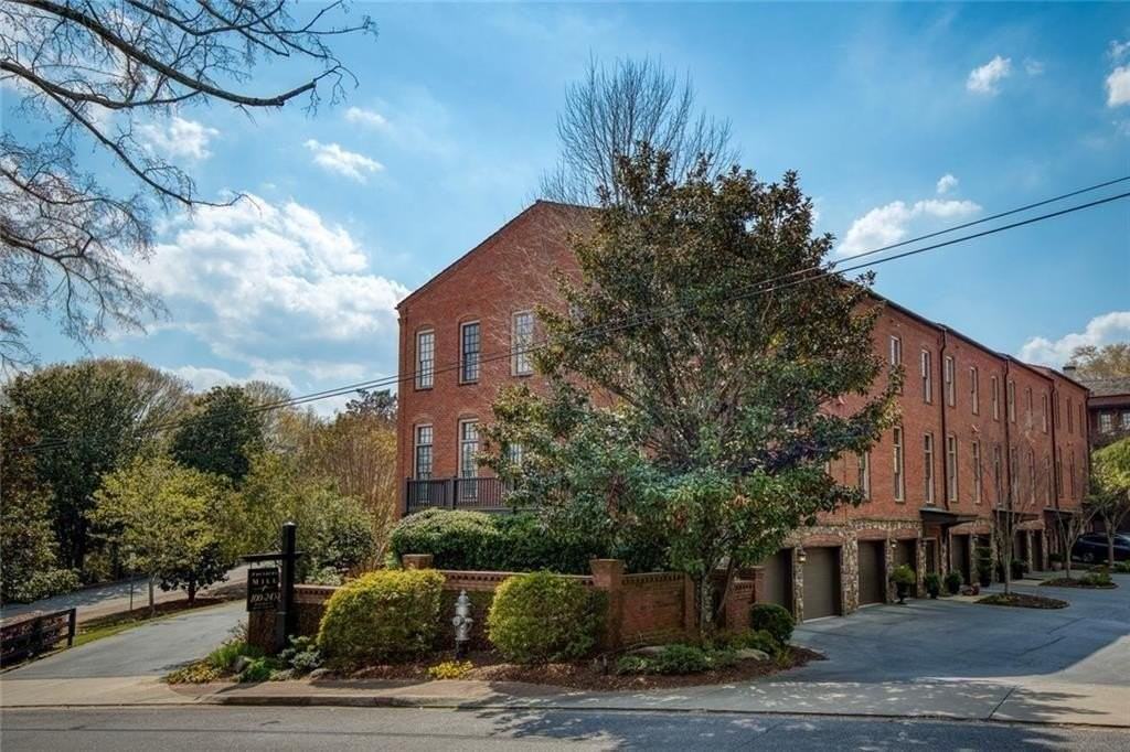 100 Founders Mill Ct - Photo 3 of 50