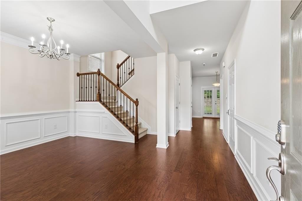 5011 Morriscastle Dr - Photo 3 of 44
